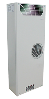 Das Bild zeigt ein Kühlgerät 780 Watt.