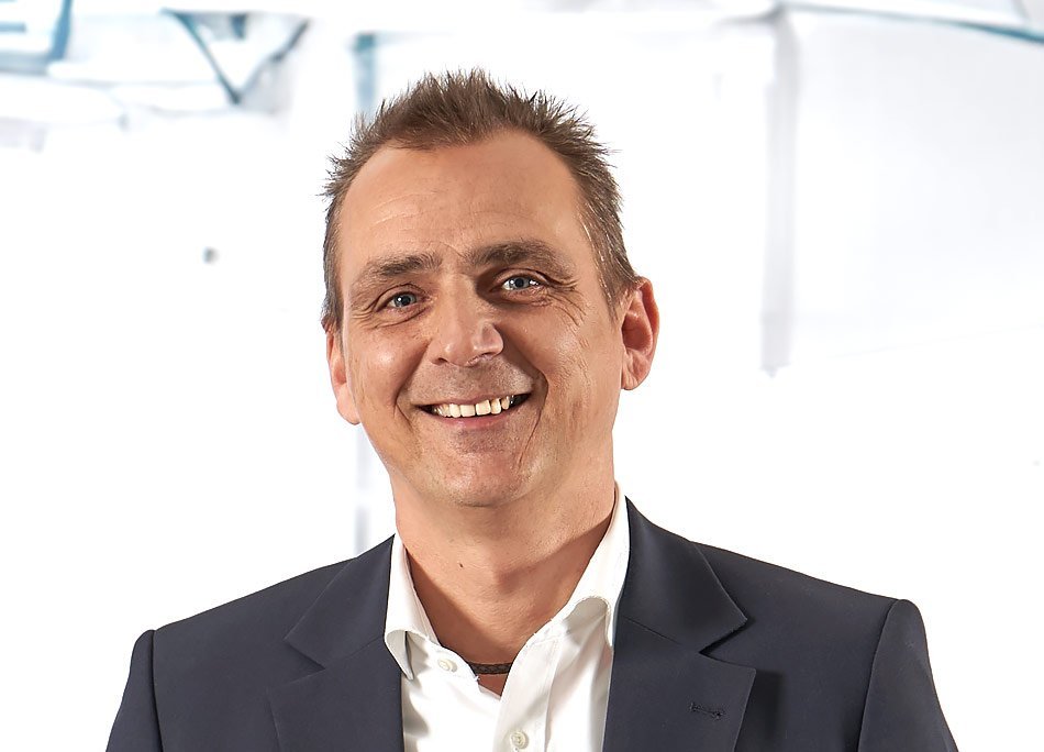 Andreas Mayer Leitung der Niederlassung in Maintal: Herr Maier.
